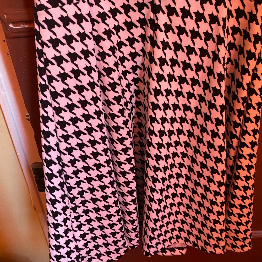 MICHAEL KORS WOMENS HOUNDSTOOTH PONTE BLACK AND WHITE FIT AND FLARE DRESS - Picture 7 of 9